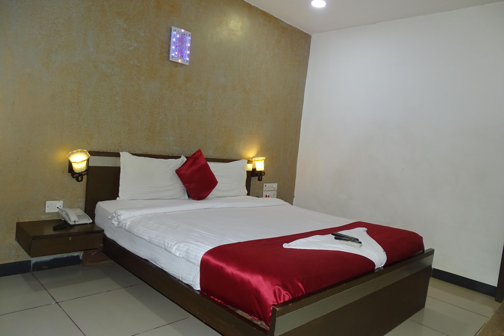 מומביי Hotel Sunshine Airport מראה חיצוני תמונה