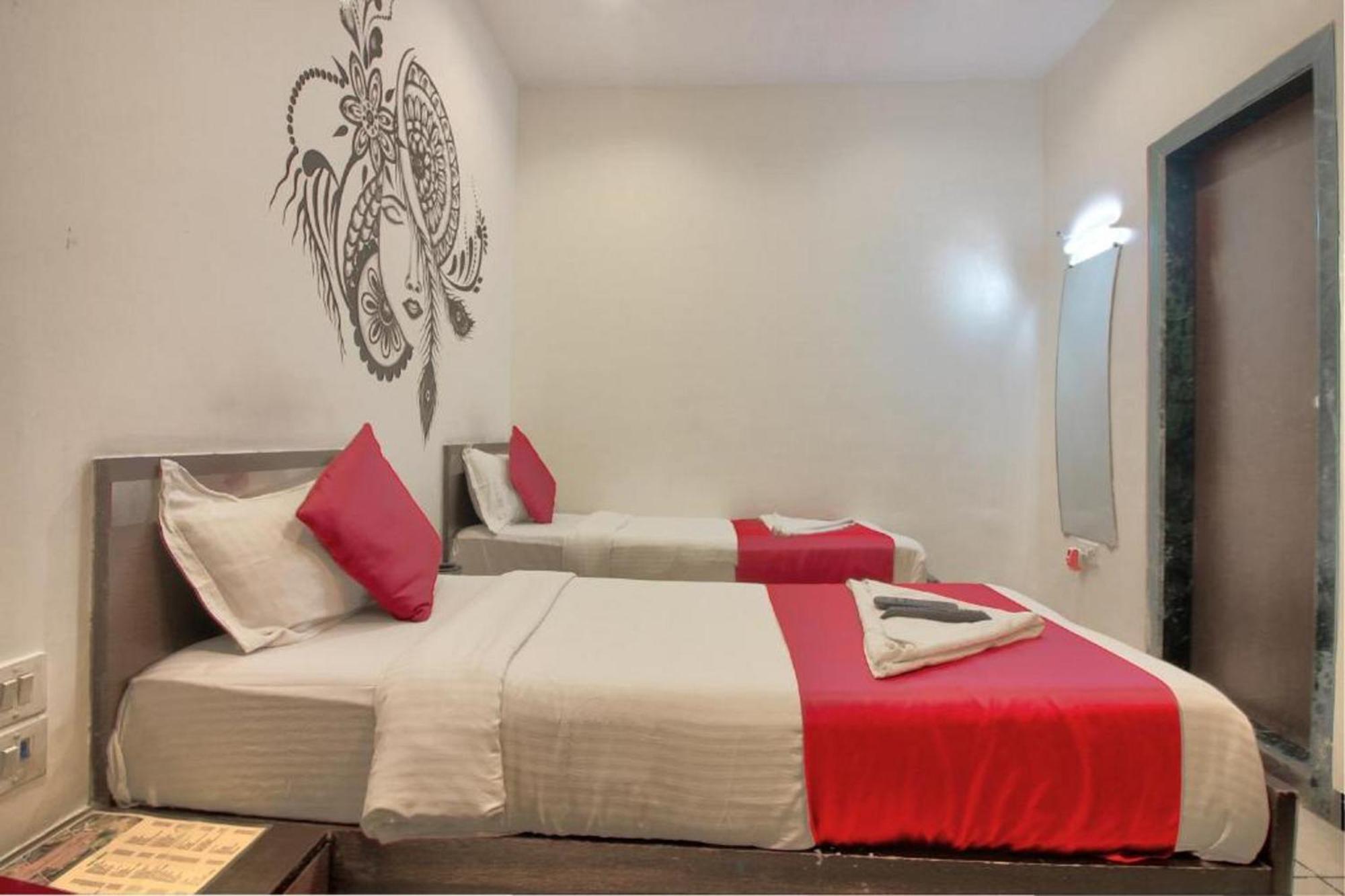 מומביי Hotel Sunshine Airport מראה חיצוני תמונה
