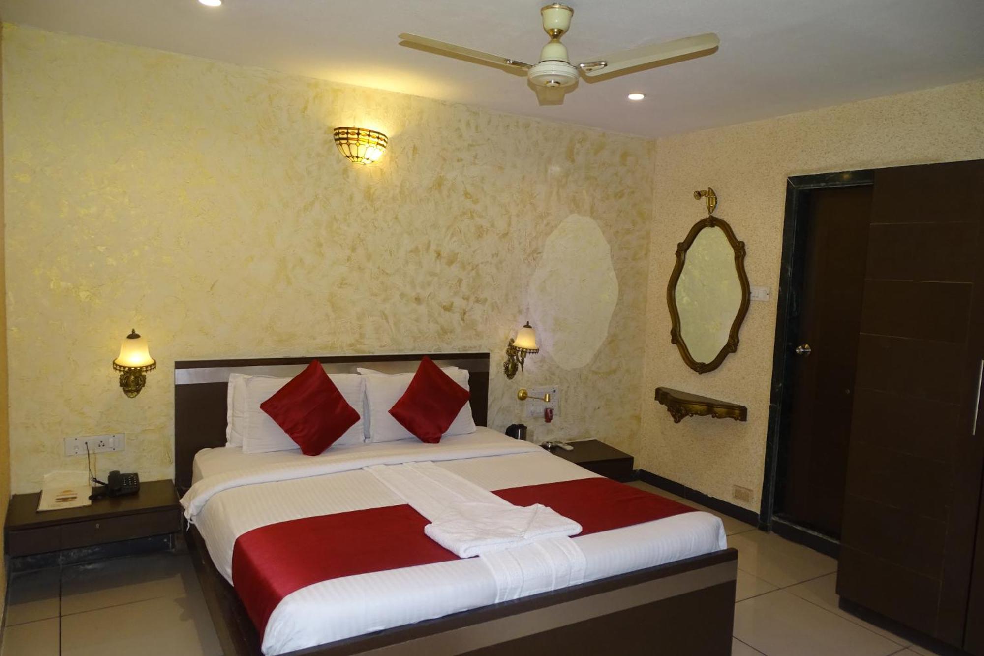 מומביי Hotel Sunshine Airport מראה חיצוני תמונה