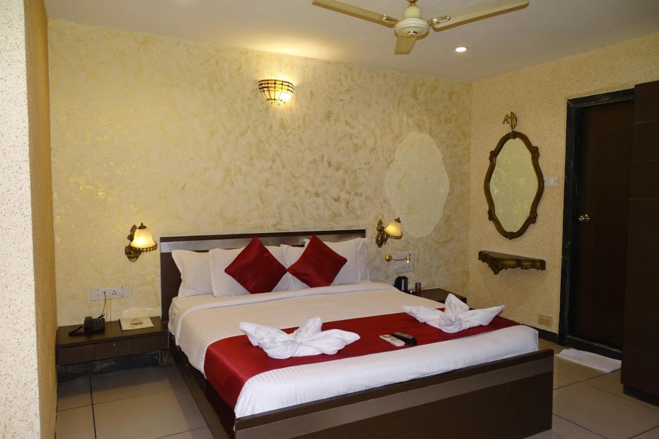 מומביי Hotel Sunshine Airport מראה חיצוני תמונה