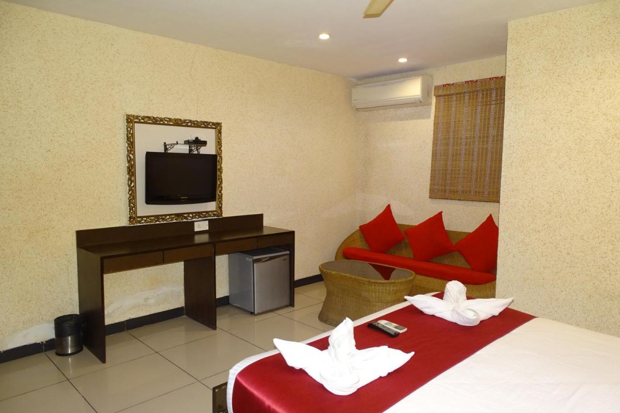 מומביי Hotel Sunshine Airport מראה חיצוני תמונה