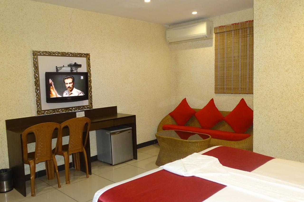 מומביי Hotel Sunshine Airport מראה חיצוני תמונה