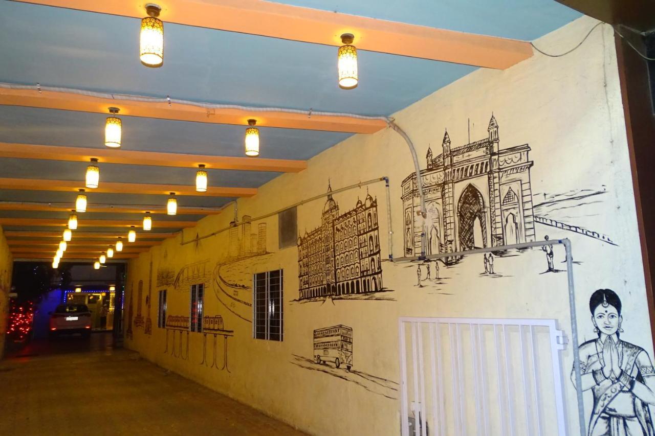 מומביי Hotel Sunshine Airport מראה חיצוני תמונה